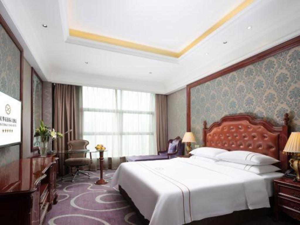 Chongqing Huachen International Hotel Exterior foto